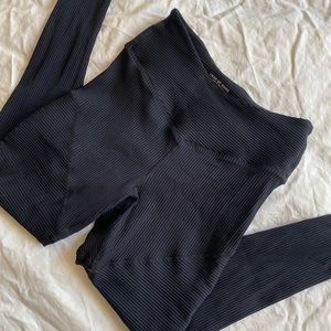 YEAR OF OURS RIBBED BLACK LEGGINGS SIZE SMALL
